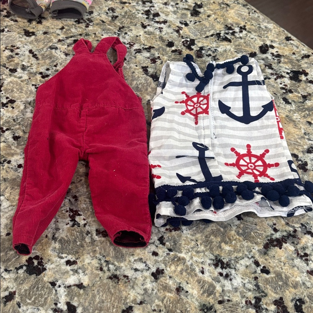 18 inch doll lot of 9 pieces doll clothing - pjs dress overalls tops bottoms - Picture 7 of 13